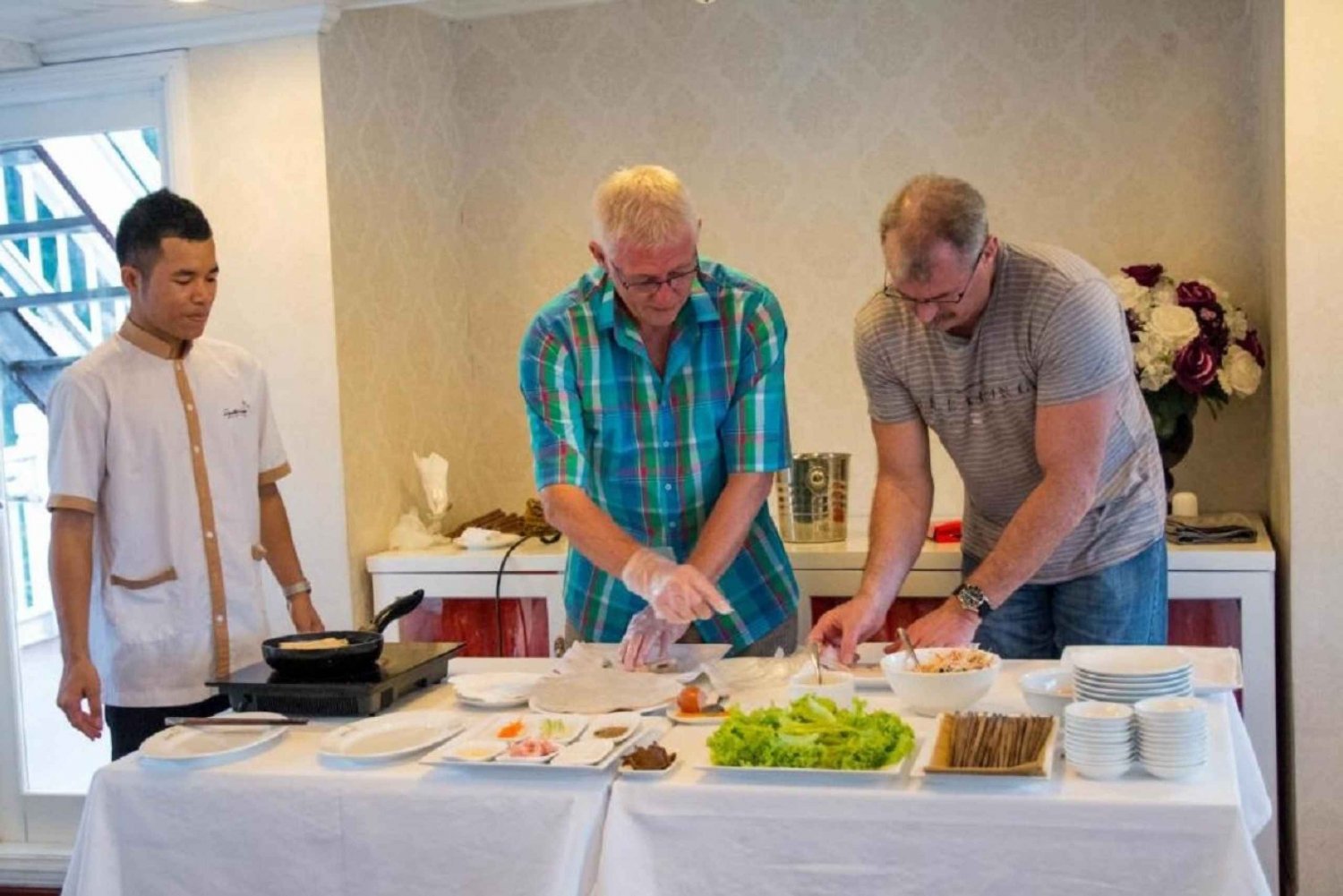 Hanoi/Ninh Binh:3 Day 2 Night Bai Tu Long Bay Luxury Junk