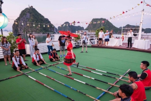 Crociera nella baia di Ha Long 3 giorni e 2 notti con cabina con balcone, grotte e isola