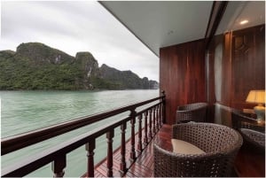 3-Day: 5-star Cruises Lan Ha & Halong Bay w/Viet Hai Village