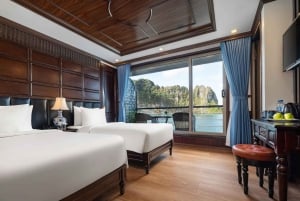 3-Day: 5-star Cruises Lan Ha & Halong Bay w/Viet Hai Village