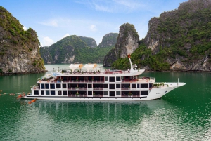 Ha Long: Lan Ha-bugten og Viet Hai-landsbyen 3-dages 5-stjernet krydstogt