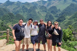 Tour de Lujo en Moto de 3 días por el Bucle de Ha Giang con Easy Rider