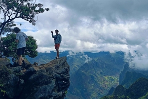 Tour de Lujo en Moto de 3 días por el Bucle de Ha Giang con Easy Rider