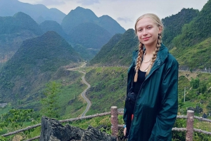 Tour de Lujo en Moto de 3 días por el Bucle de Ha Giang con Easy Rider