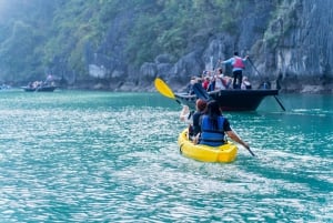 Vanuit Ha Long: Luxe Symphony Dagcruise met 2 Jacuzzi Zwembad
