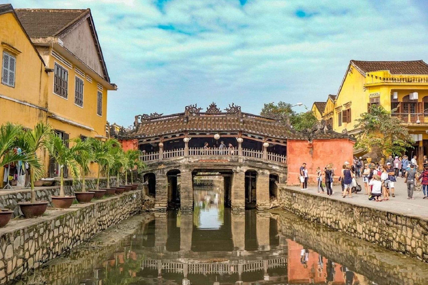 Amazing Hoi An City tour with Street food tasting