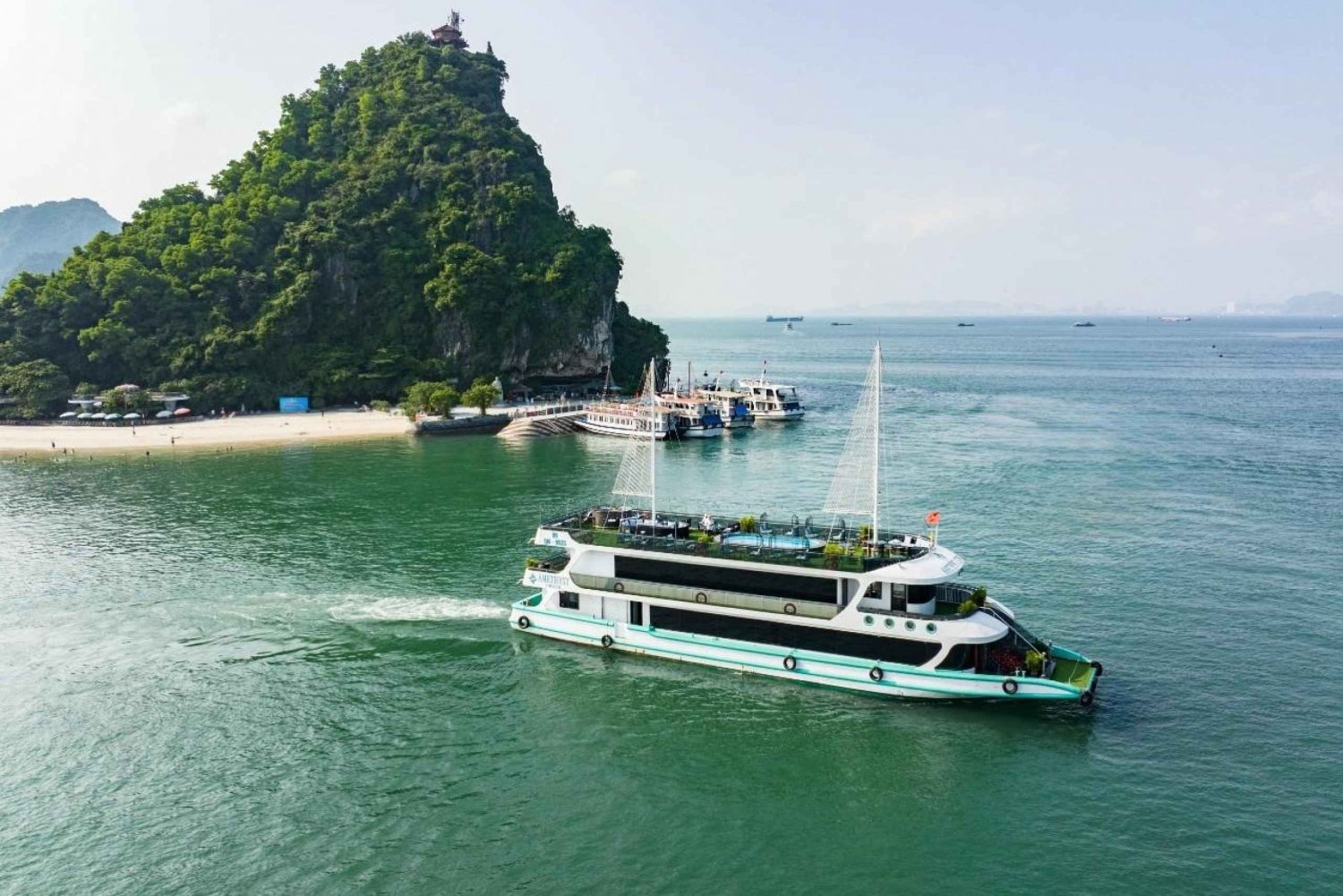 Amethyst Day Cruise - Luksus dagstur udforsk Halong-bugten