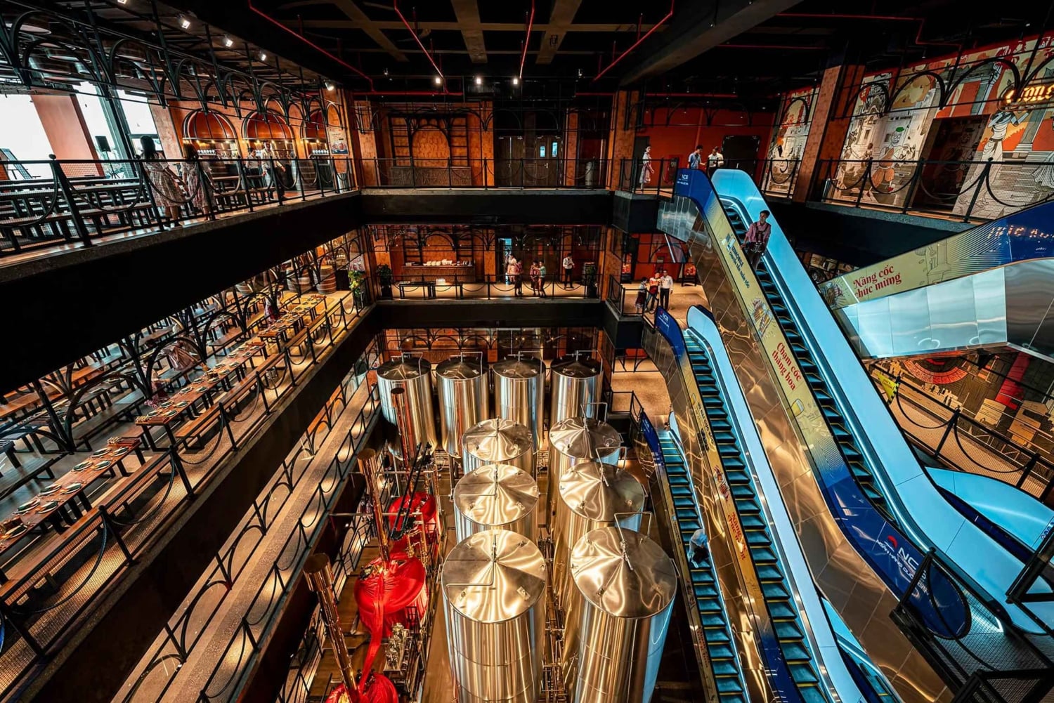 Ba Na Hills med Golden Bridge og taubane – privat omvisning