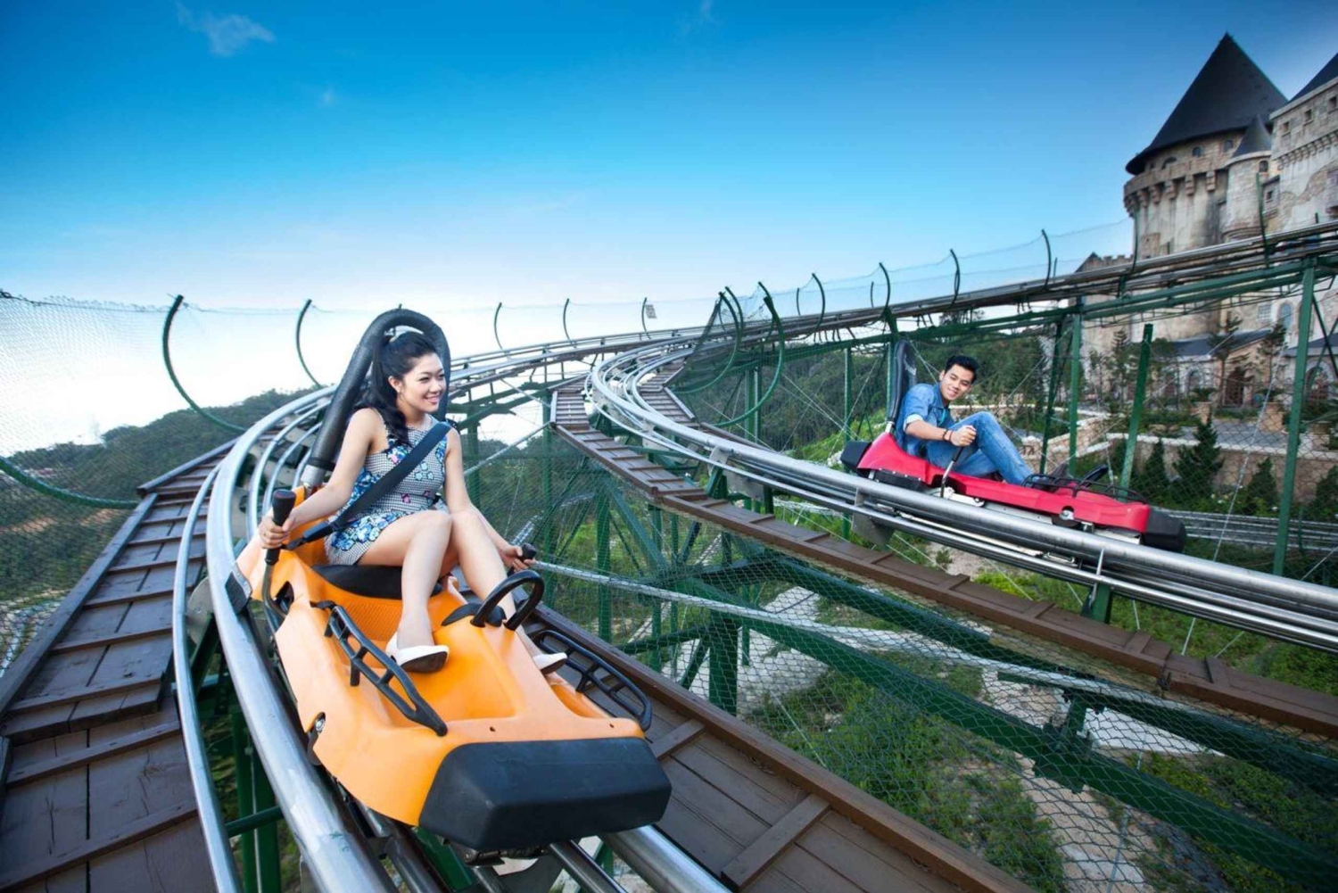 Ba Na Hills med Golden Bridge og taubane – privat omvisning