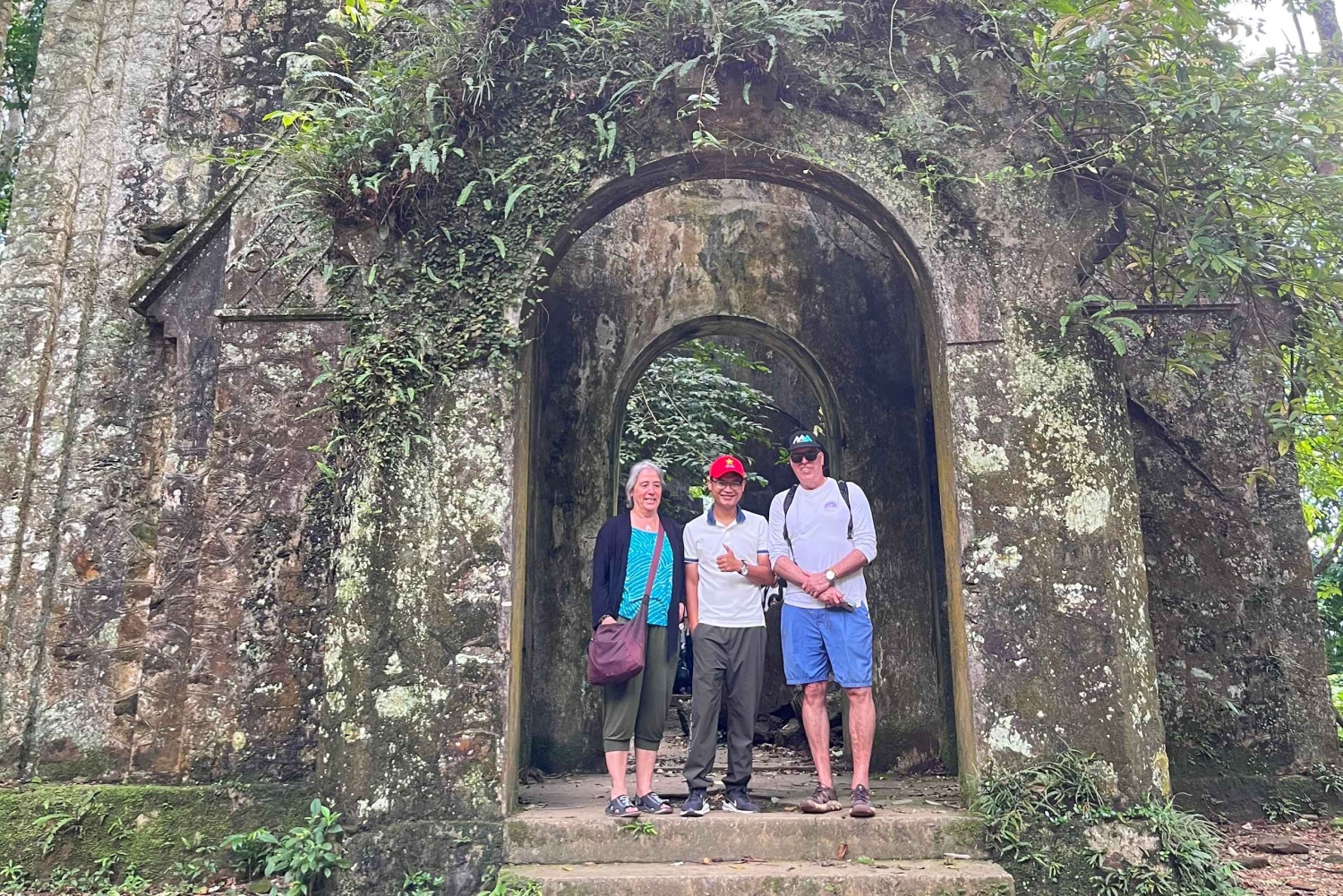 Visite d'une journée au parc national de Ba Vi en Jeep (nouvelle activité)