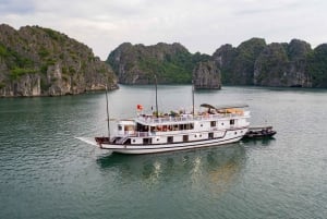 Swan Cruises Bai Tu Long Bay : 2 Days 1 Night