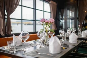 Bai Tu Long Bay: dagcruise - kleine groep