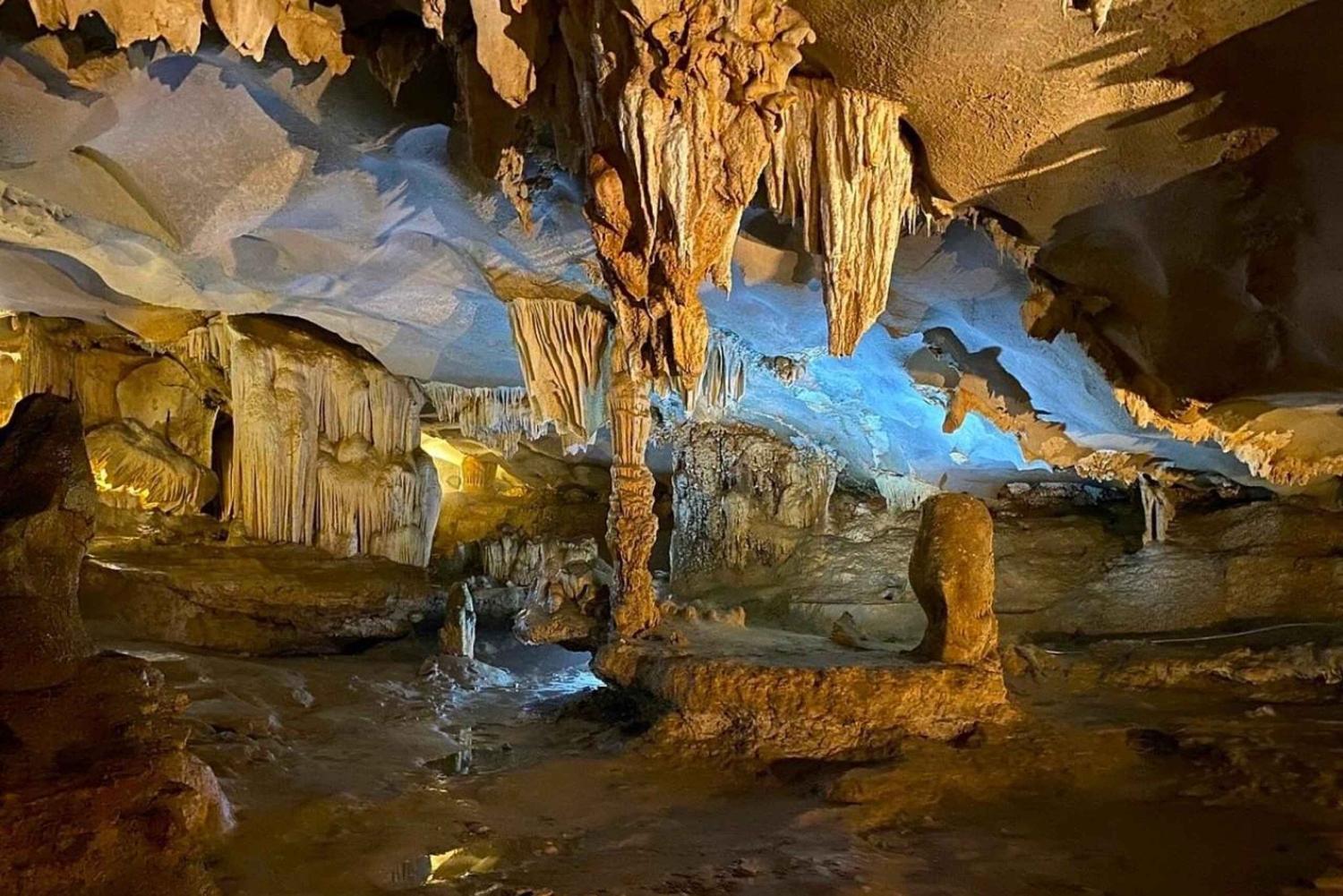 ЛУЧШИЙ ДНЕВНОЙ КРУИЗ Откройте для себя нетронутую красоту залива Бай Ту Лонг.