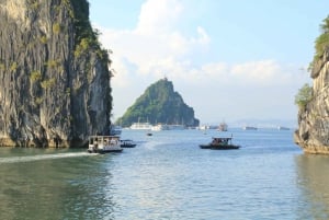 Vanuit Hanoi: Halong Bay deluxe cruise dagtrip