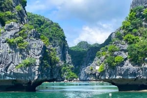 Excursions au coucher du soleil dans la baie de Lan Ha 2024 à partir de l'île de Cat Ba