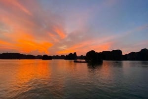 Impresionantes excursiones al atardecer en la bahía de Lan Ha 2024 desde la isla de Cat Ba