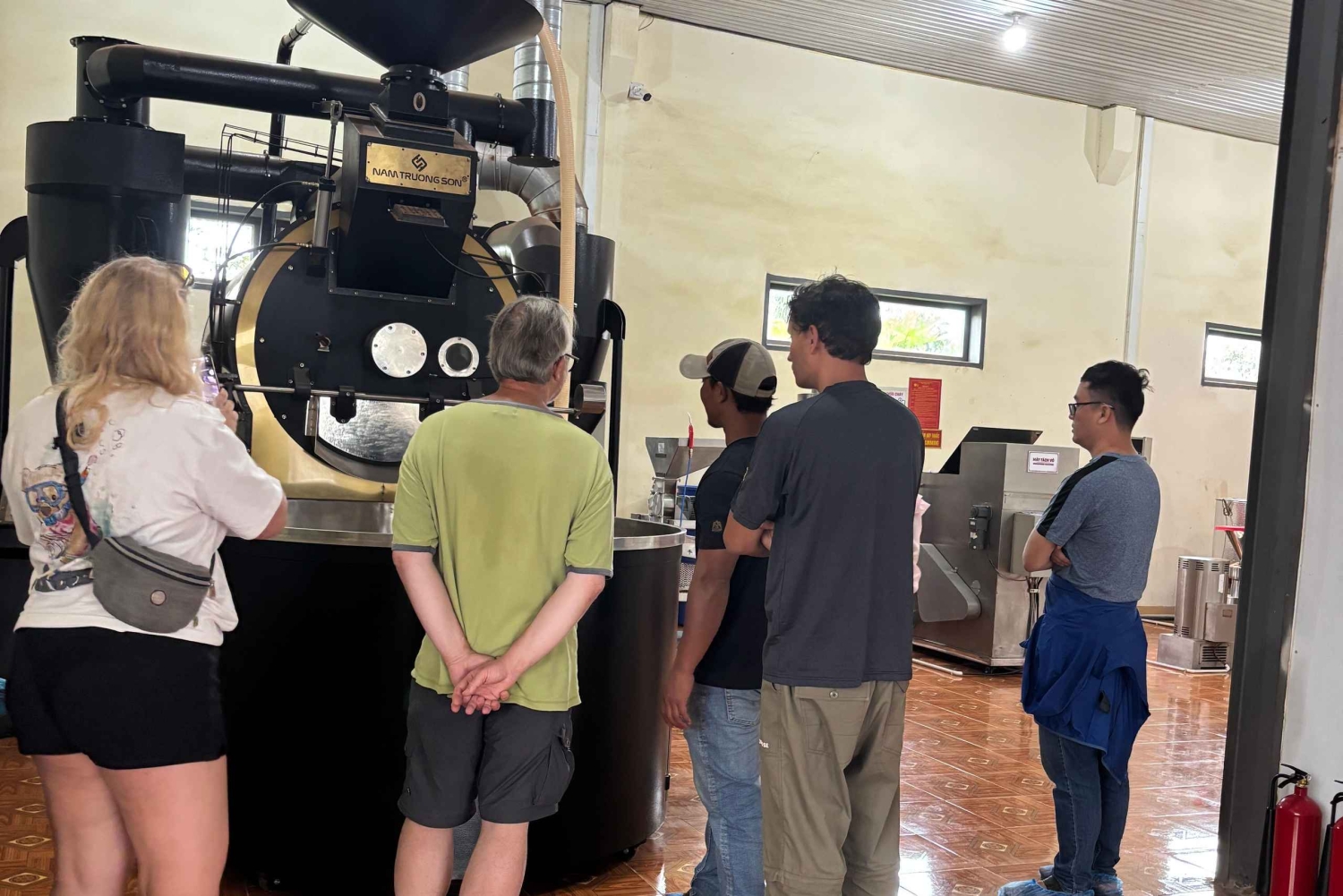 Buôn Ma Thuột: Von der Bohne zur Tafel – Kakaofarm- und Fabrikbesichtigung