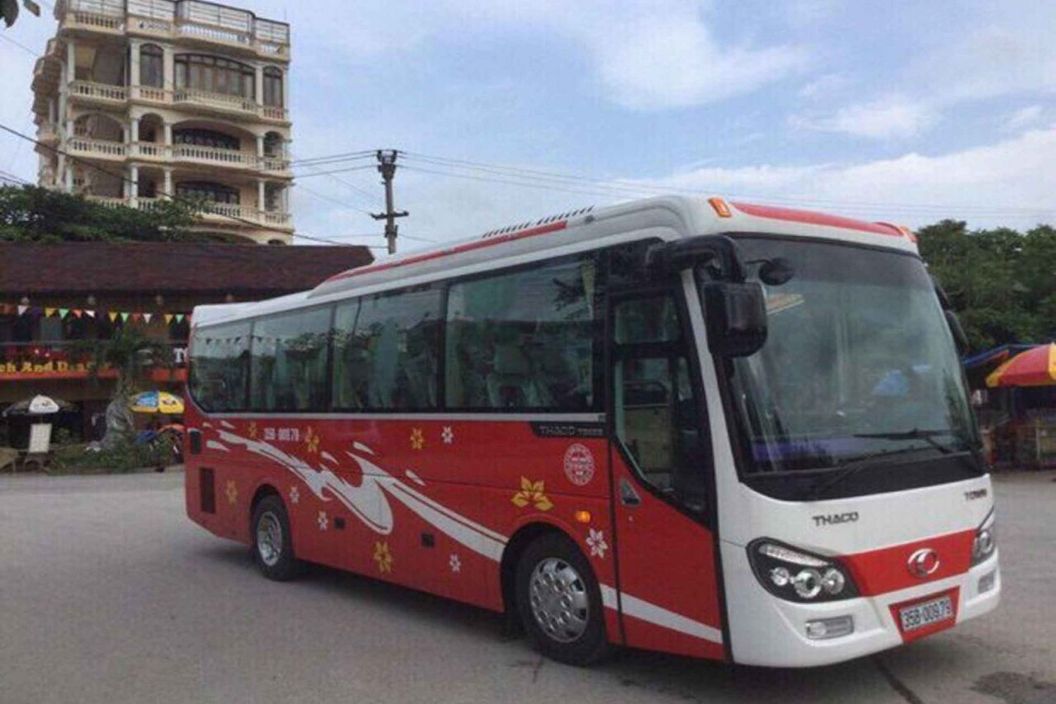 Traslado en autobús de Hanoi a Ninh Binh