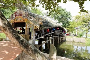From Hue: Hoi An Bus Transfer with Sightseeing Stops