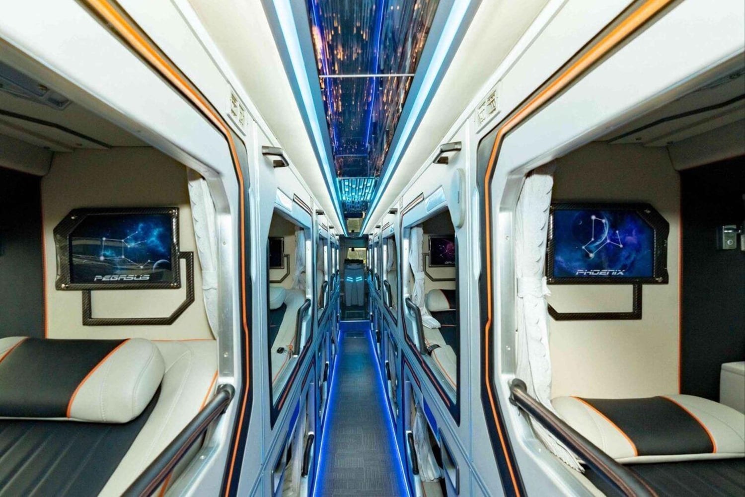 CABIN BUS, SLEEPING BUS & PRIVATE CAR DA LAT - HO CHI MINH