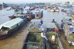 Cai Rang Famous Floating Market in Can Tho 1 day tour