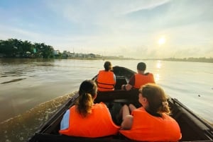 Mercato galleggiante di Cai Rang: tour di 2 giorni in bicicletta e barca