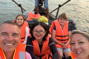 Can Tho: Floating Market, Cacao & Canals with French Guide