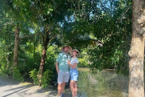 Can Tho: Floating Market, Cacao & Canals with French Guide