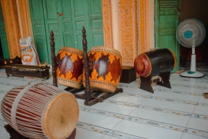 Cần Thơ: boottocht op de Hau-rivier met pagodebezoek en zegen