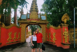 Cần Thơ: boottocht op de Hau-rivier met pagodebezoek en zegen