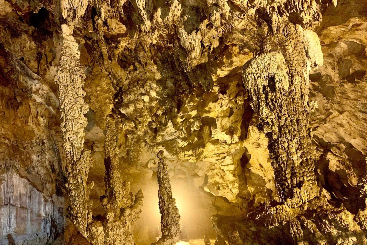 Каобанг (2 дня и 2 ночи): водопад Бан-Зиок и озеро Бабе