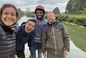 Cao Bang: Cascada de Ban Gioc, día completo con guía local.