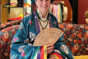 Captura momentos nostálgicos na cabine fotográfica de Hanói