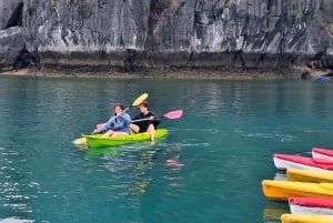 Cat Ba: Full Day Cat Ba Park Trek, Viet Hai & Boat Tour