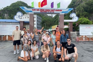 Cát Bà: Guided Motorbike Tour with Lunch & Boat Ride