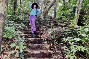 Cat Ba: Half Day Trekking to Visit Cat Ba National Park