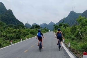 Cat Ba Island Bike Tour – Cykla genom naturen Halvdag