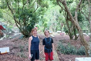 Cat Ba Island Bike Tour – Cykla genom naturen Halvdag