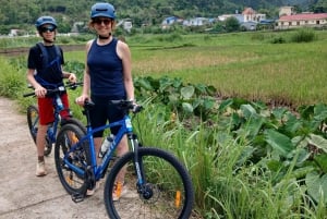 Cat Ba Island Bike Tour – Cykla genom naturen Halvdag