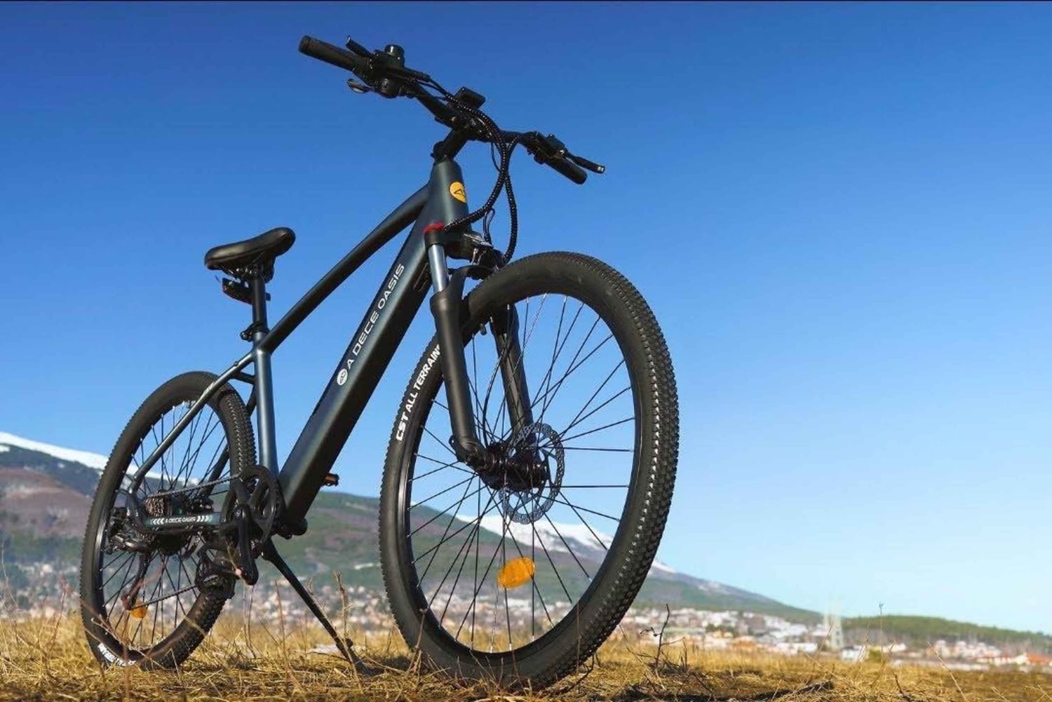 Cát Bà Island: E-Bike Rental with Helmet