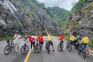Fietsexpeditie van een hele dag op Cat Ba Island