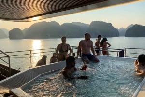 Cat Ba Island: Lan Ha Bay heldag med lyxkryssning