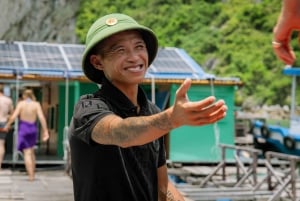 Cat Ba: Lan Ha & Ha Long Bay Kajak- och snorkel båttur