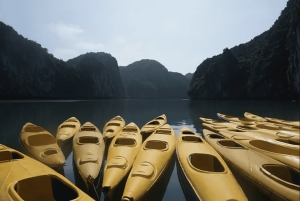 Cat Ba: Lan Ha & Ha Long Bay Kajak- och snorkel båttur