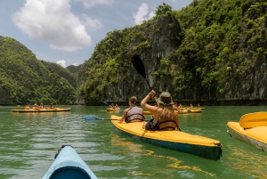 Cat Ba: Lan Ha & Ha Long Bay Kajak- och snorkel båttur