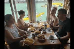 Cat Ba: Lan Ha & Ha Long Bay Kajak- och snorkel båttur