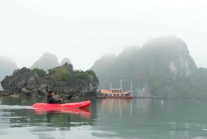 CAT BA: LAN HA OG HALONG BAY MED KAJAKK, SYKKEL, LUNSJ, SNORKLING