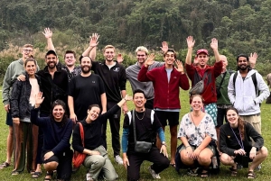 CAT BA: LAN HA OG HALONG BAY MED KAJAKK, SYKKEL, LUNSJ, SNORKLING