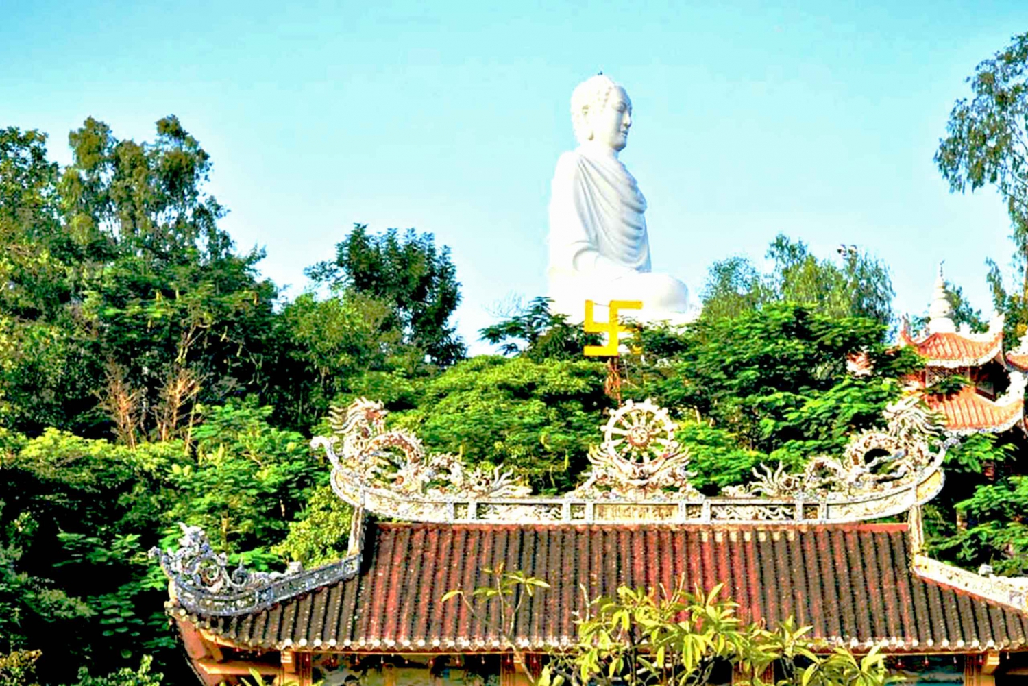 Cau Da Port: Round-Trip Nha Trang City Tour