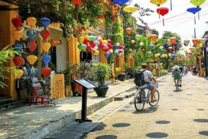 Port de Chan May : visite privée de la ville ancienne de Hoi An et de Da Nang